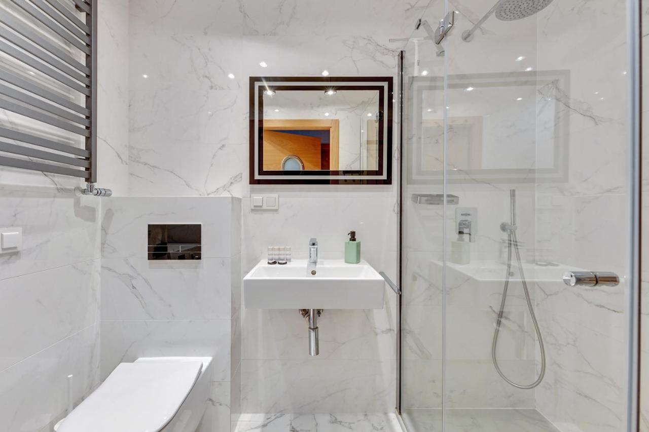 Dom & House - Apartments Chmielna Park 그단스크 외부 사진